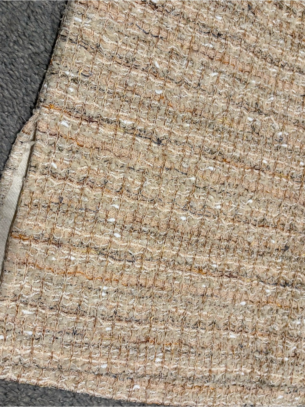 St. John New Sleeveless Tweed Knit Dress Jewel Neck Pockets Neutral Sz 8 $1,495 - Picture 11 of 16
